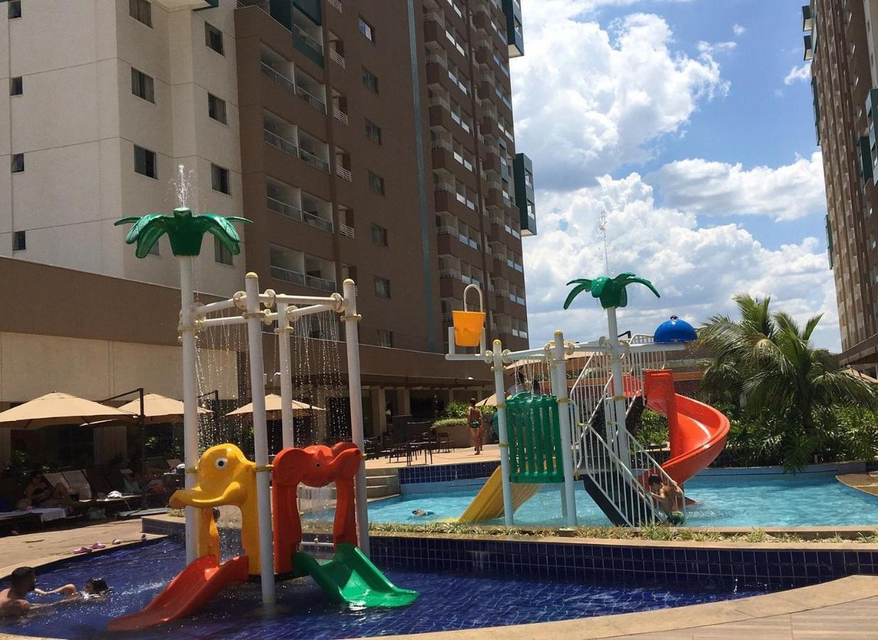 Olimpia Park Resort O Mais Divertido Resort Em Frente Ao Thermas Dos Laranjais - Pague Em Ate 12 Vezes Exterior foto